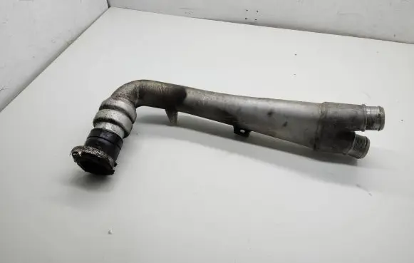 Audi Q7 4L Intercooler hose/pipe 7l6145945f