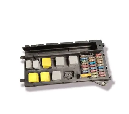 Mercedes-Benz Sprinter W906 Fuse module A9065450401