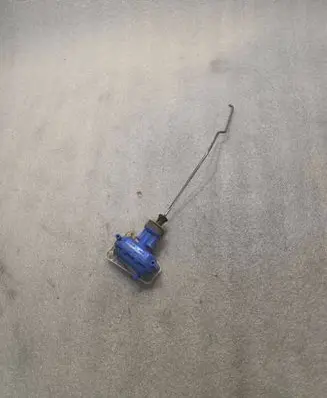 Audi 80 90 B3 Central locking vacuum pump 893862123