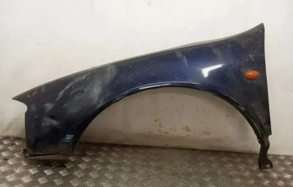 Chrysler 300M Fender