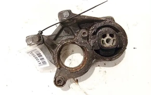 Peugeot 407 Engine mount bracket 81090780