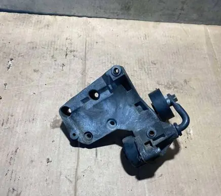BMW 3 E46 A/C compressor mount bracket 7786194