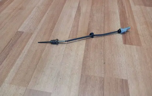 Opel Astra K Exhaust gas temperature sensor 55497481 1145A