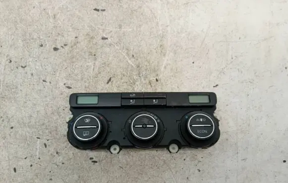 Volkswagen Touran I Climate control unit