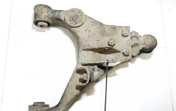 KIA Sorento Front lower control arm/wishbone