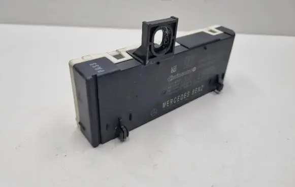 Mercedes-Benz GLA W156 X156 Tailgate/trunk control unit/module A2469003615 2469003615 A207341931000