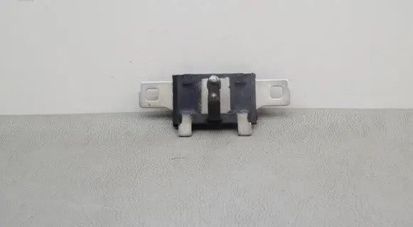 Audi A4 S4 B9 8W Rear door lock loop/hook striker 8W9827507