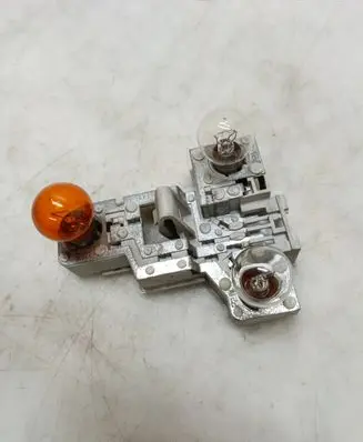 BMW 3 E46 Tail light bulb cover holder 6900471