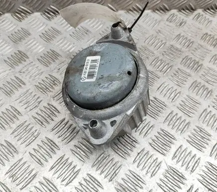 Mercedes-Benz SL R231 Engine mount bracket A2312400000