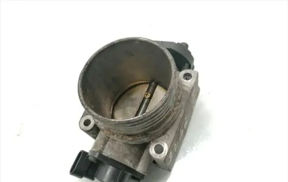 Volvo S40, V40 Electric throttle body valve AJ0010421