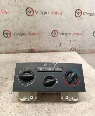 Citroen C4 I Climate control unit B9642 010305