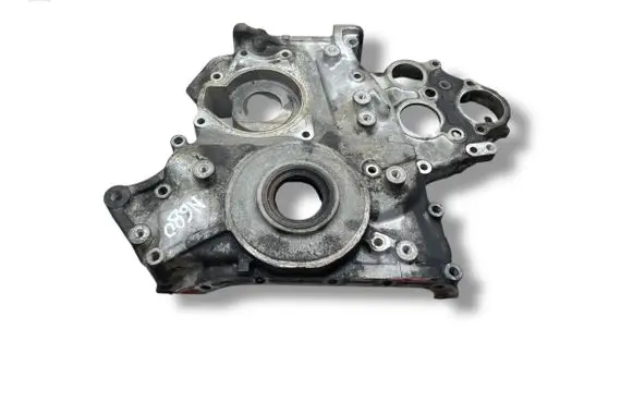 Mitsubishi Pajero Timing chain cover 4m51