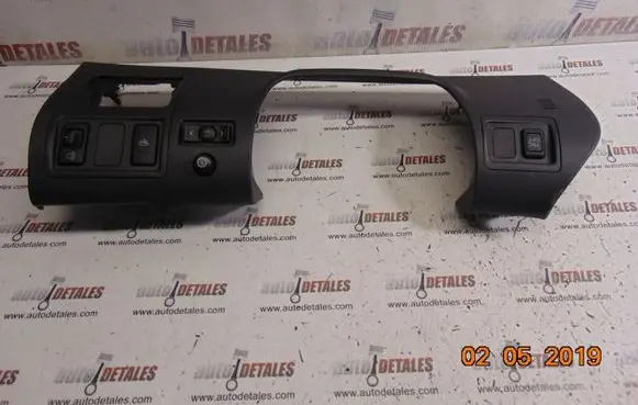 Dashboard lower bottom trim panel
