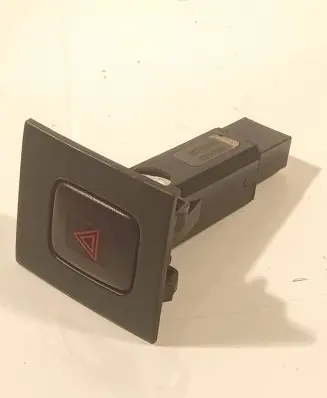 Volvo V70 Hazard light switch 30710106 10W032