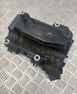 Volkswagen PASSAT B7 Intake resonator 03C103502K