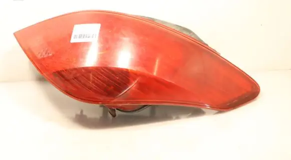 Peugeot 308 Rear/tail lights 9680425680