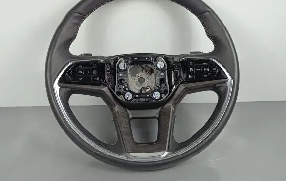 Jeep Grand Cherokee WL Steering wheel