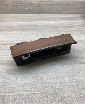 Volkswagen PASSAT B6 Car ashtray 3C0863284A 3C0857961A