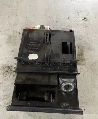 Porsche Cayenne (9PA) Car ashtray 7L5858329 6015001