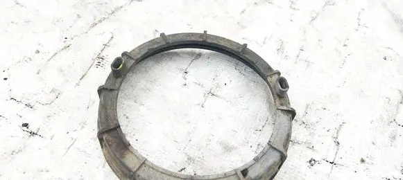 Citroen Berlingo In tank fuel pump screw locking ring/nut
