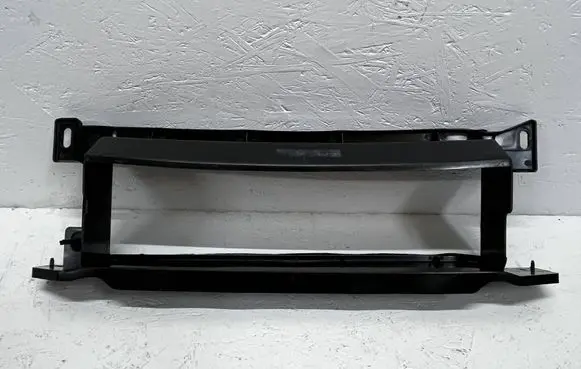 Ford Ranger IV Intercooler air guide/duct channel N1WB-8C333-DD