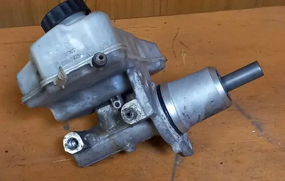 Mercedes-Benz Sprinter W901 W902 W903 W904 ABS Pump A0024314502
