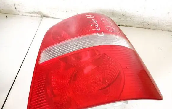 Volkswagen Touran I Rear/tail lights 1t0945096