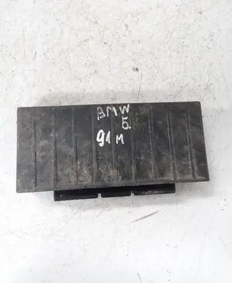 BMW 5 E34 Comfort/convenience module 1379372