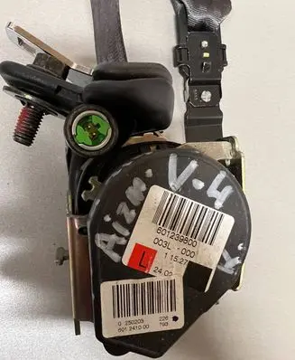 Volvo XC90 Third row seat belt 8626793