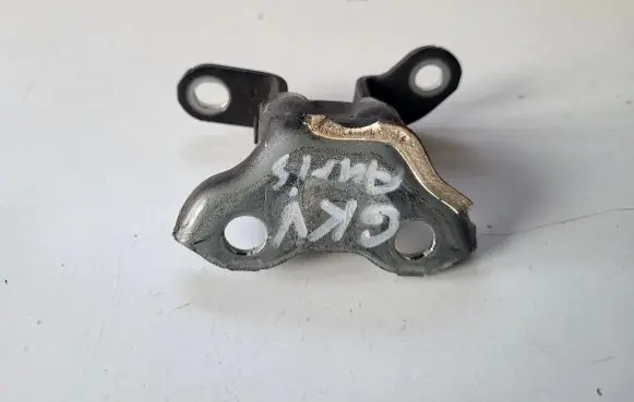 Toyota Auris E180 Rear door upper hinge