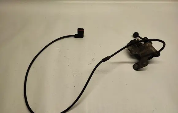 Mercedes-Benz E A207 Rear air suspension level height sensor A0045429918
