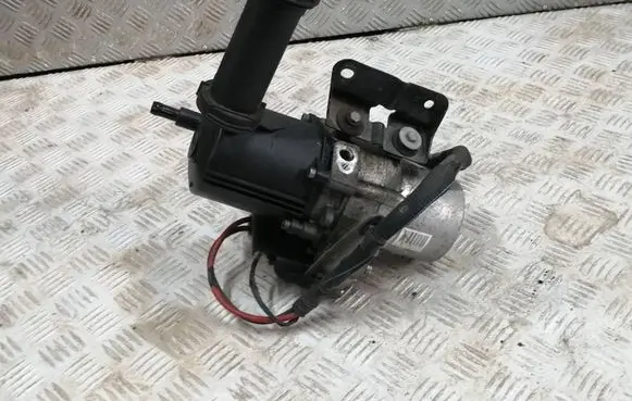 Citroen C4 II Power steering pump 9803319180