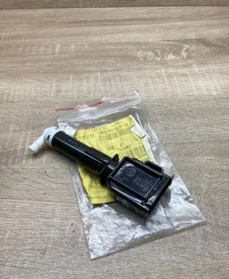 Mazda CX-7 Headlight washer spray nozzle EH66518H174 EH665182Y