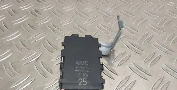 Toyota Verso Other control units/modules 8910064010
