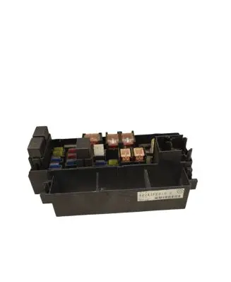 Subaru Impreza II Fuse module 82241FE010