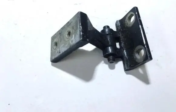 Audi A6 S6 C4 4A Rear door lower hinge 4a0833401