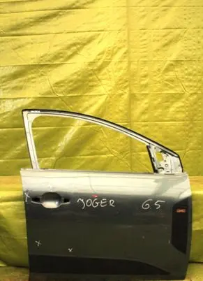 Dacia Jogger Front door 000259