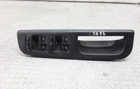 Skoda Octavia Mk1 (1U) Electric window control switch 1J4959857A
