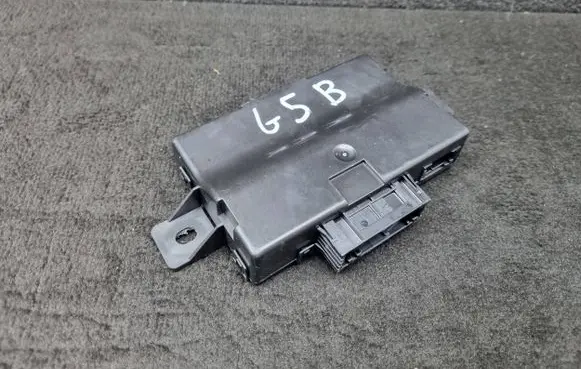 Audi A6 Allroad C7 Gateway control module 4G5907468B