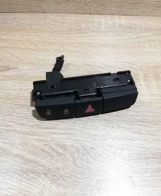 Opel Insignia A Hazard light switch 13271927
