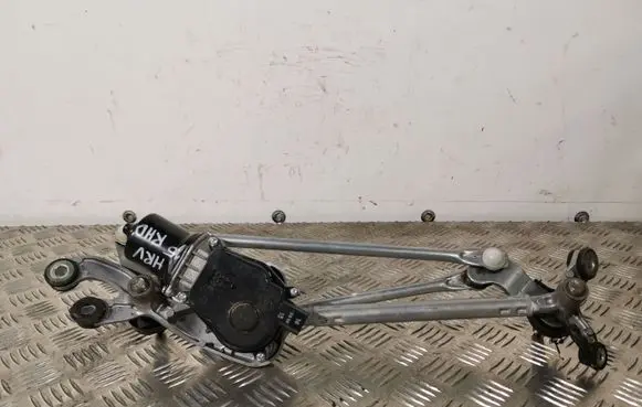 Honda HR-V Front wiper linkage and motor 6411C065