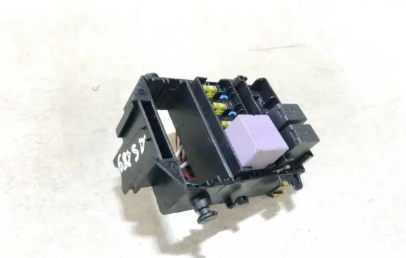 Renault Laguna II Fuse box set 8200003634