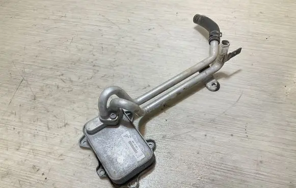 Engine oil radiator