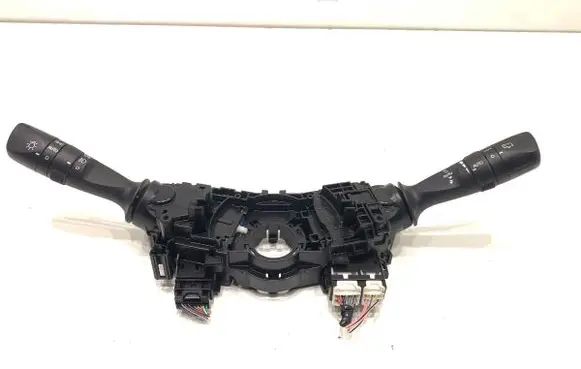 Toyota RAV 4 (XA40) Wiper turn signal indicator stalk/switch 17F744