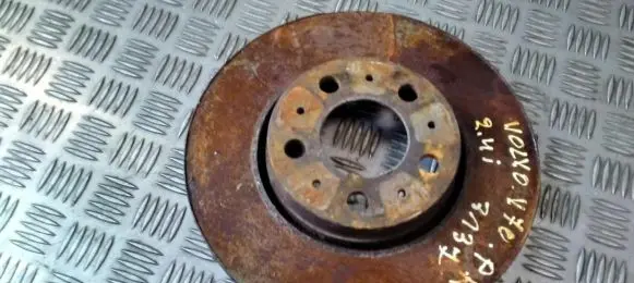 Volvo V70 Front brake disc