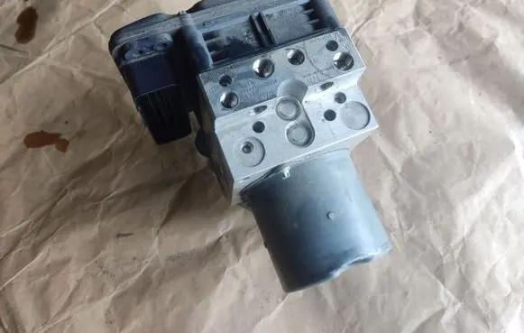 Audi A8 S8 D4 4H ABS Pump 4H0907379E 0265960398 0265250433