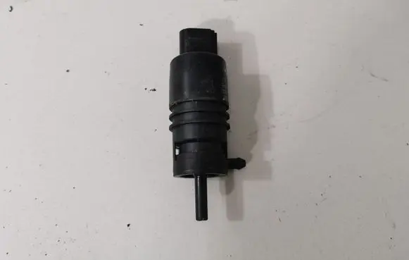 BMW 5 F10 F11 Windscreen/windshield washer pump 6934160