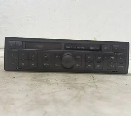 Audi A3 S3 8L Radio/CD/DVD/GPS head unit 4B0035186E 7649246380 AUZ12Z3X4509177