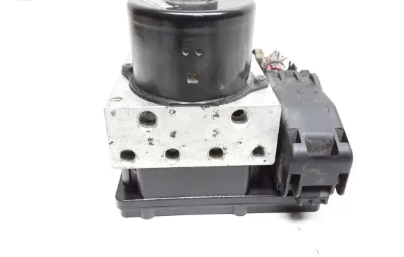 Mercedes-Benz ML W164 ABS Pump A2515452632 A2514310512