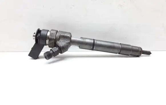 Mercedes-Benz A W169 Fuel injector A6400700787